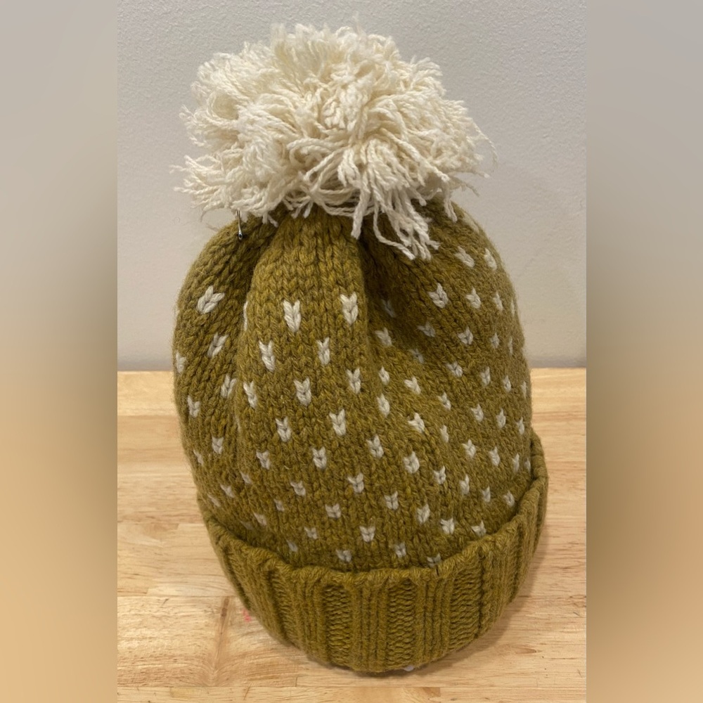 Patagonia women’s Snowbelle beanie ridge Cosmic Gold with fleece headband NWT OS - Picture 3 of 8
